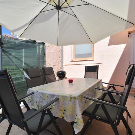 City Centre Apartment With Terrace 2 Pula Extérieur photo